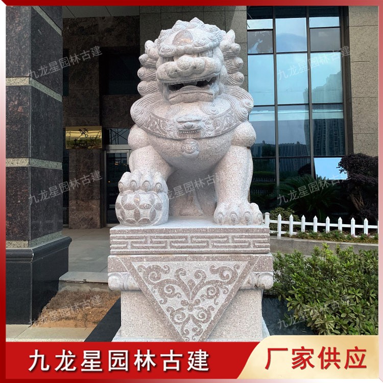 1622453186208678.jpg 門(mén)口石雕獅子圖片